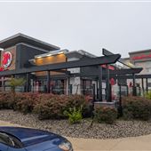 Boston Pizza - Stavanger Drive