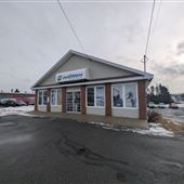 Outfitters Adventure Gear & Apparel (Topsail Road)