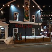Kelly's Pub